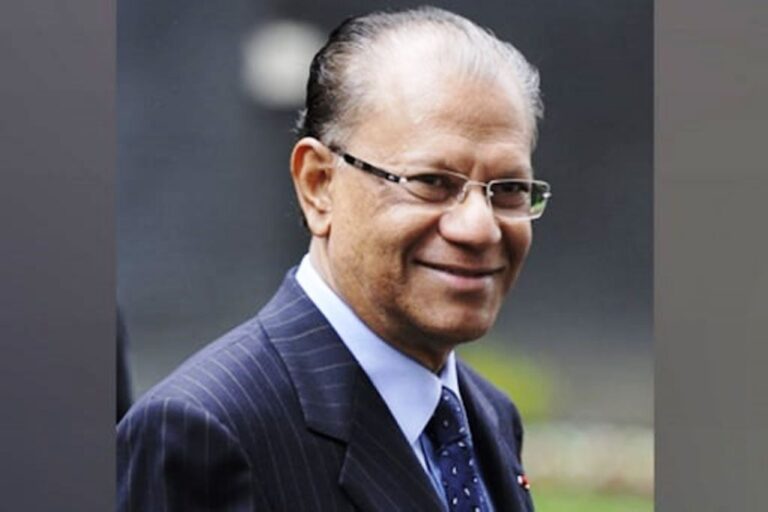 navinchandra-ramgoolam-16312079673x2