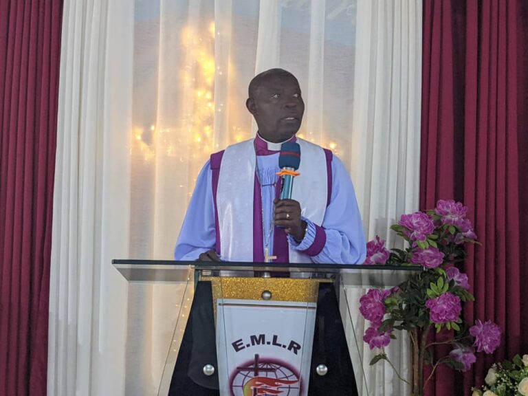 Musenyeri Kayinamura Samuel yasabye abakirisito bose gukumira no kurwanya ingengabitekerezo ya Jenoside