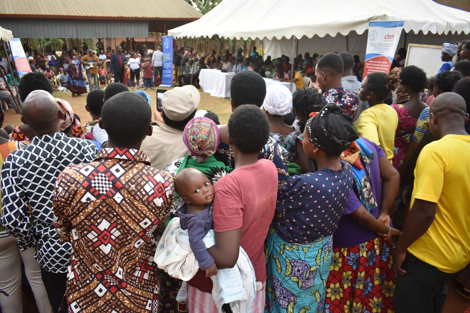 Abaturage bari bitabiriye ku bwinshi ubukangurambaga Ku burenganzira bw'abantu bafite ubumuga