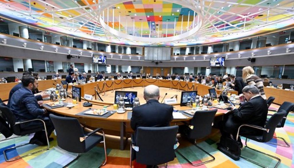 eu-2-f3c23