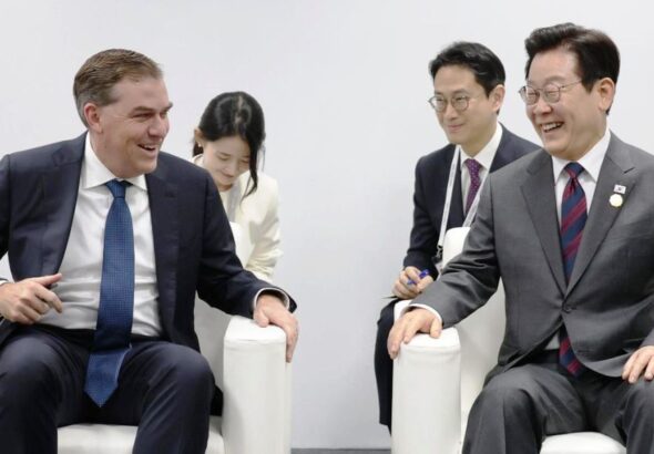 f79a41ea-58fa-494d-bdfc-72e0f2229544