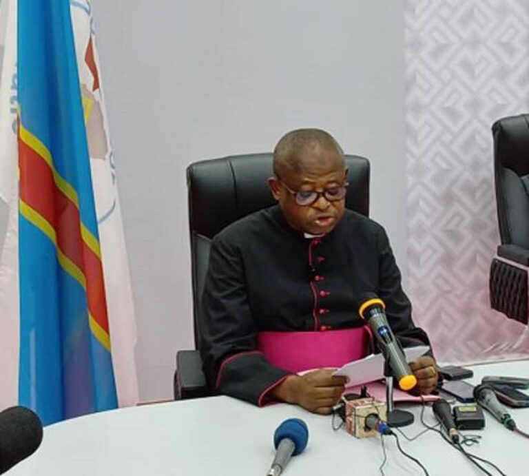 kiliziya_gatolika_yasabye_komisiyo_y_amatora_muri_congo_gukemura_ibibazo_biri_mu_mitegurire_y_amatora_y_umukuru_w_igihugu