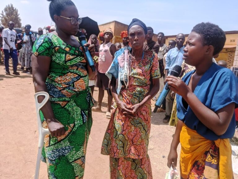 Mu mukino bakinnye berekanye ko abantu bafite ubumuga badakwiye gutekerezwa nk'abasabiriza